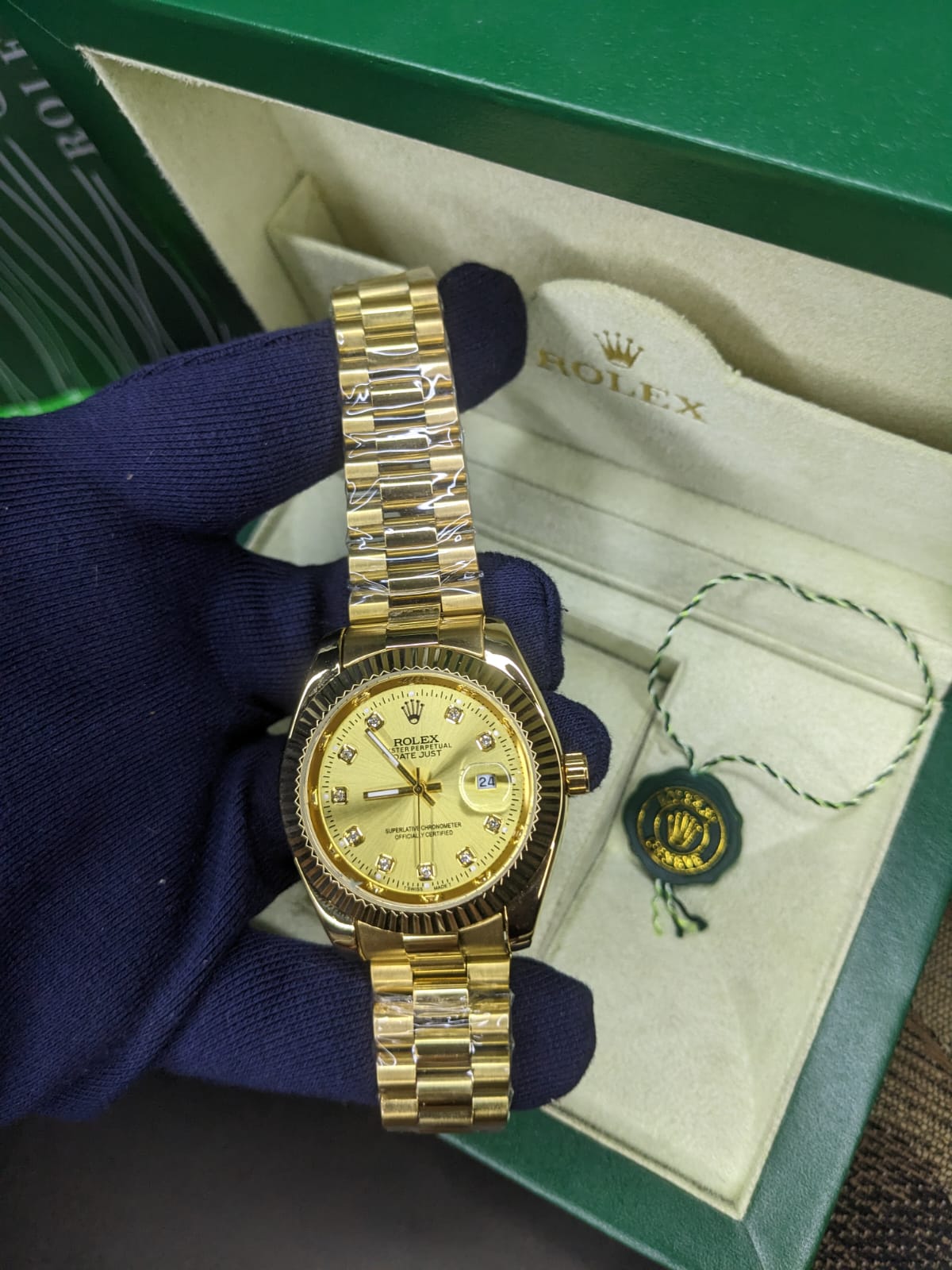 Ceramic Elegance Watch